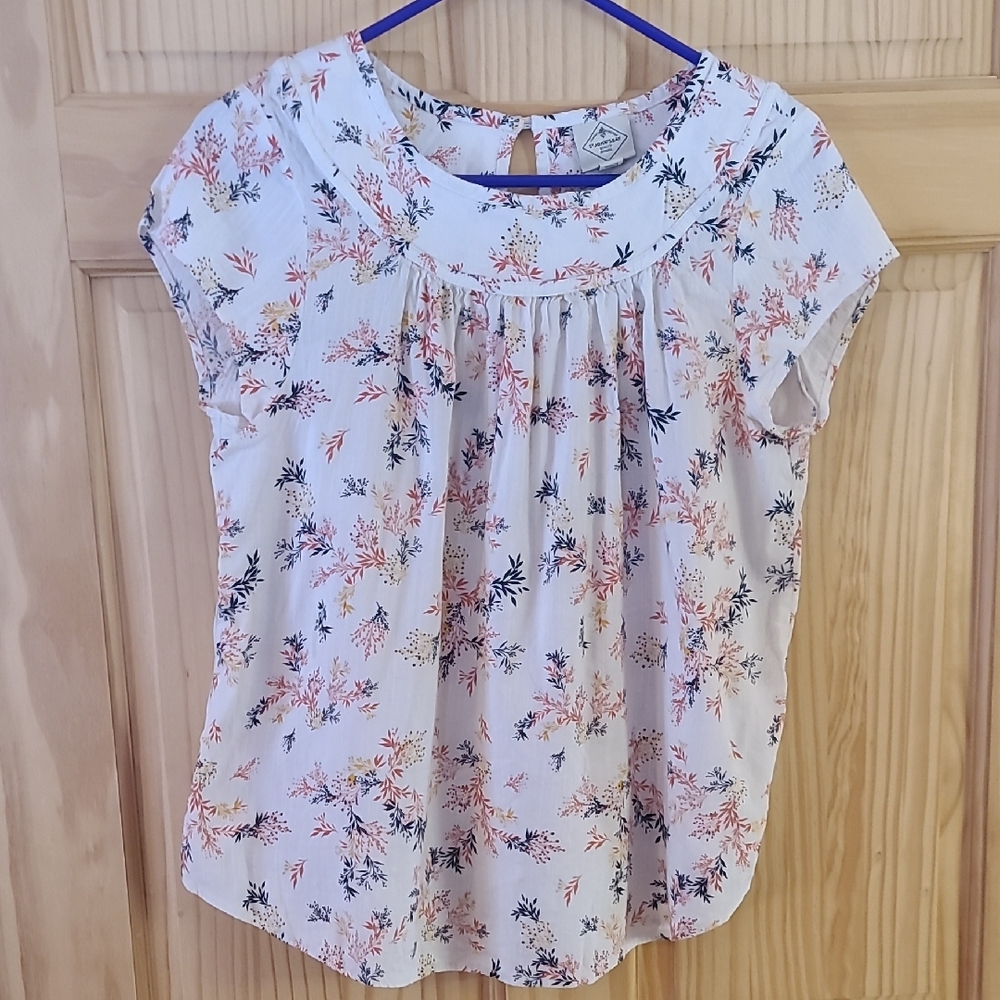 St. John's Bay Pink Cap Sleeve Pleated Blouse
